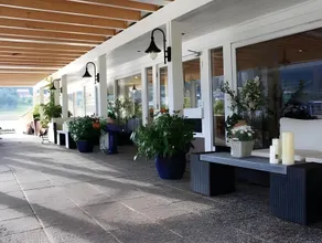 Sunde Fjord Hotel, free and easy parking - Image 5