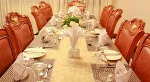 Hennessis Hotel - Image 3