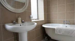 Poolewe Hotel - Image 2