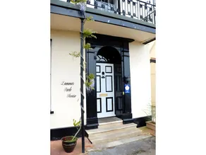 Lammas Park House - Image 2