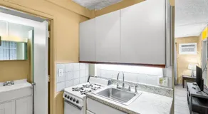 A getaway to a getaway condo - Image 3