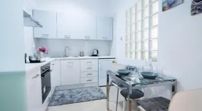 Paradisos - Image 3