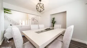 LUXURIOUS 6 Bed Home I Fireplace I near Sports Park I with Double Garage & Fast WiFi! - Image 4