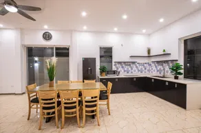 Moon House - Image 5