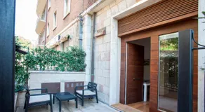 Gallery House - Image 5