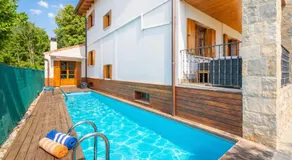 Gran casa rural con piscina a 3 mi de Pamplona - Image 2