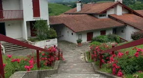 ECHALAR Piscine Vue Montagnes - Image 4