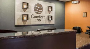 Comfort Inn & Suites Lumberton Central I-95 - Image 4
