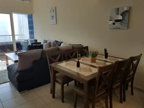 Stylish 1BR Apartment! Near Metro & Stroll to Dubai Marina - Image 2