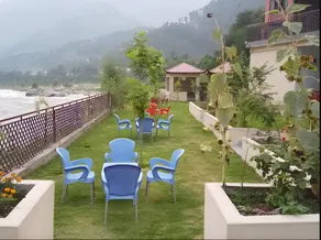 Riveria The Edge Hotel Balakot - Image 2