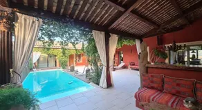 Suite Exotique CÔTE SUD ARDECHE avec Espace Cuisine accès Patio avec Piscine ! - Image 4
