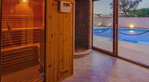 Hotel La Perla - Image 3