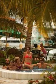 Pelican Bay Hotel - Image 4