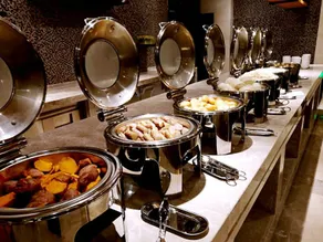 Liantou Zishanhu Hotel - Image 2