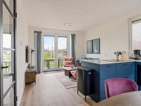 Holiday Home in Medemblik with Private Jetty - Image 2