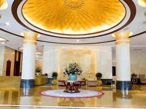 Yunnan Zhenzhuang Guest House - Image 5