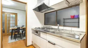 KiraKira House Elegant 3BR on Yamanote Line - Image 2