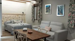 Apartamentos Turísticos El AOVE - Image 2