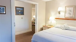 Homey Four-Person Room in a Gorgeous Bed and Breakfast near Camden, Maine - Image 2