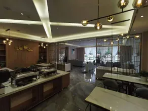 Aimu Hotel - Image 4