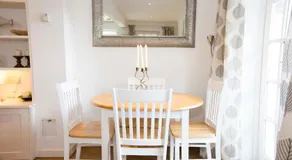 Pixie Cottage - Image 3