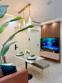 Manila Apartments - Image 2