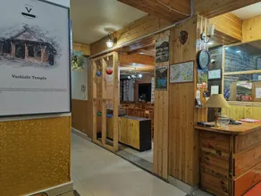 CS Shhandella Hotel - Image 3