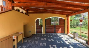 NIKAS APARTMENT - Image 3