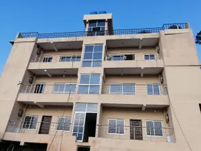 Navid's Holiday Resort & Hotel, Murree Apartment 3 - Image 3