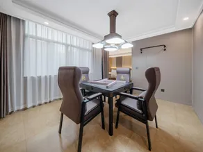 Golden Nest Holiday Hotel (Yiwu Wanda Branch) - Image 4