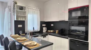 Perea Beach Apartment - Image 4