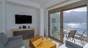 Villa Maria Sea View by Estia - Image 2