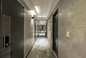 Han Stay - Image 5