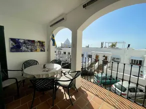 Luxury Townhouse Sea Views 10 Min from Puerto Bans - Image 4