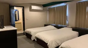 大阪グランドホテル Osaka Grand Hotel - Image 2