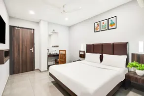 Palette Country Club Surat - Image 2