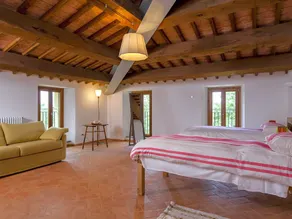 Fitness Room and Panoramic Views Farmhouse - Image 4