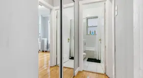 Well equipped Spotless 1BR near Chicago highlights - Image 3