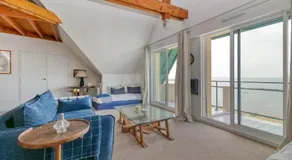 Appartement 'Spacieux Face Mer' avec vue sur mer et balcon - Image 2