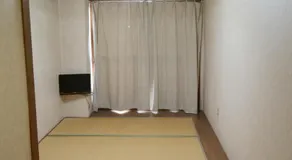 Kobe Guesthouse - Image 2