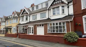 Bramleigh Hotel - Image 4