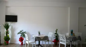 Annabella Bed and Breakfast - Image 5