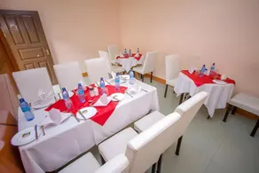 Sunshine Hotel Tengecha - Image 2