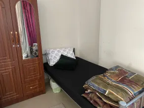 Ladies hostel (bed space) - Image 5