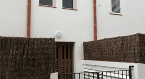 Apartamento nuevo en el centro con garaje - Image 5