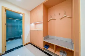 Quanfang Hotel - Image 4