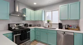 Immediate Access to Highway 35 - Remodeled Haven - Image 3