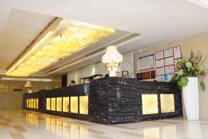 Universal International Hotel - Image 5