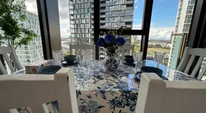Stadium View Oasis 2BR with Free Parking - Image 5