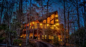 Hilltop Hideaway- EV Car Charger | Hot Tub | All Inclusive Game Room | Close to town - Image 3